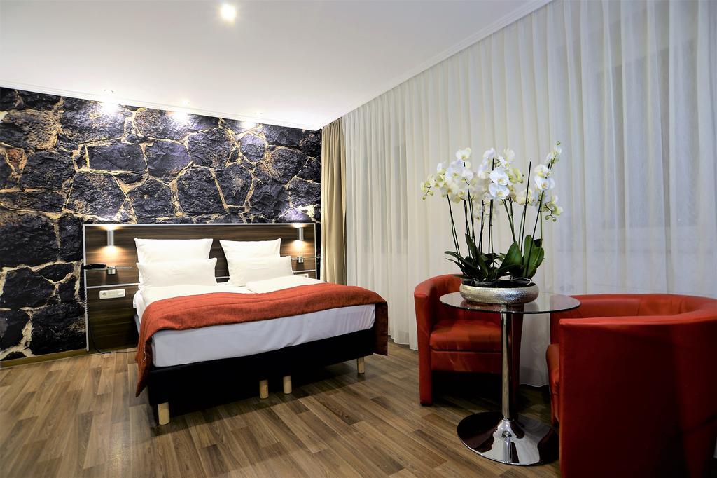 Ascot Hotel Remscheid Eksteriør billede