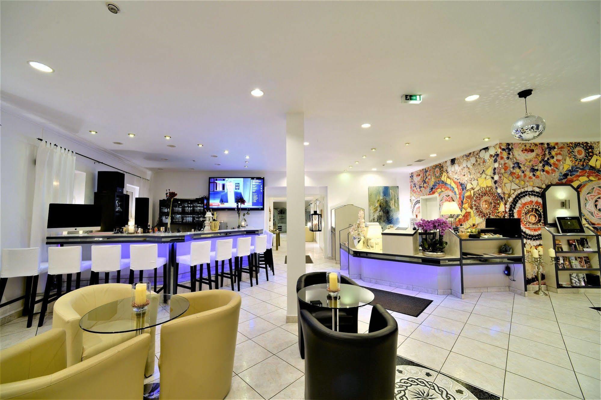 Ascot Hotel Remscheid Eksteriør billede