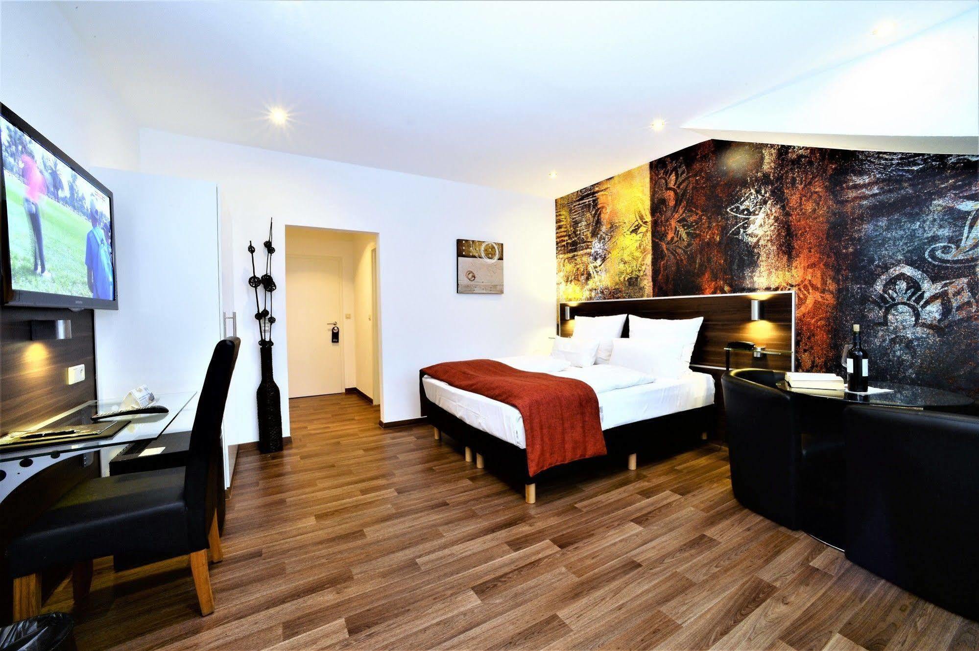 Ascot Hotel Remscheid Eksteriør billede