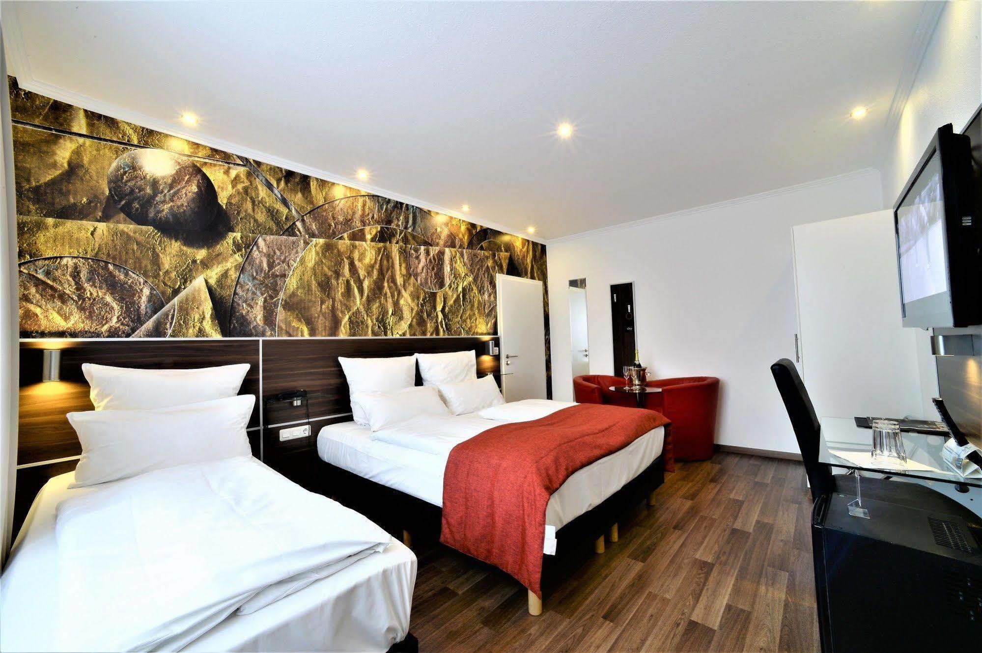 Ascot Hotel Remscheid Eksteriør billede